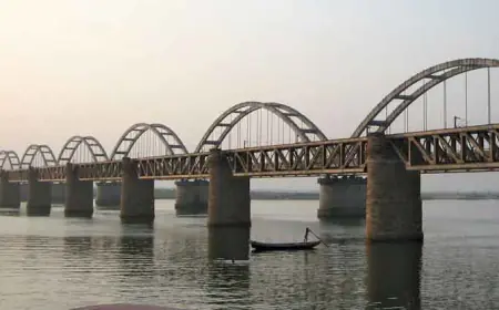 गोदावरी नदीची माहिती – भारताची दक्षिण गंगा